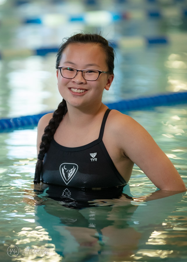 009(5DS72860)-GHSgirlsSWIM-2019_900x